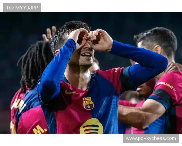 巴萨进行恢复性训练，佩德里复出在即有望周末回归